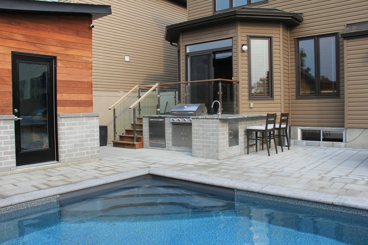 Pool corner, cedar cabana and outdoor kitchen — Mickelberry archive photograph IMG_6872